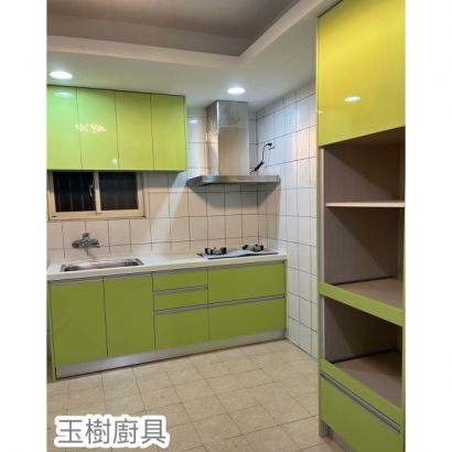 玉樹廚具 基隆廚具 一字型廚具 歐化廚具 廚具系統櫃 工廠直營